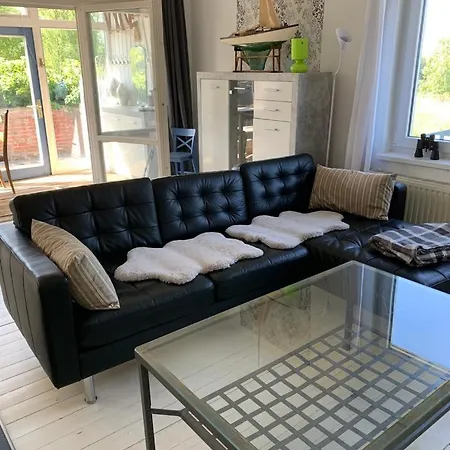 Bullerby , Missunder Faehrstrasse 12, 24864 펜션